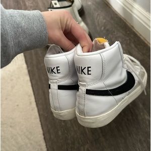 Nike Blazer Mid 77’ Vintage Sneakers